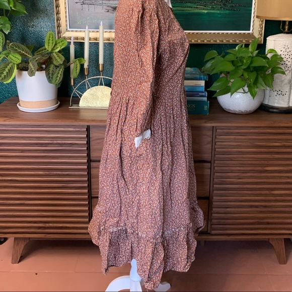 Vintage cottagecore dream dress ruffled hem - Picture 3 of 9